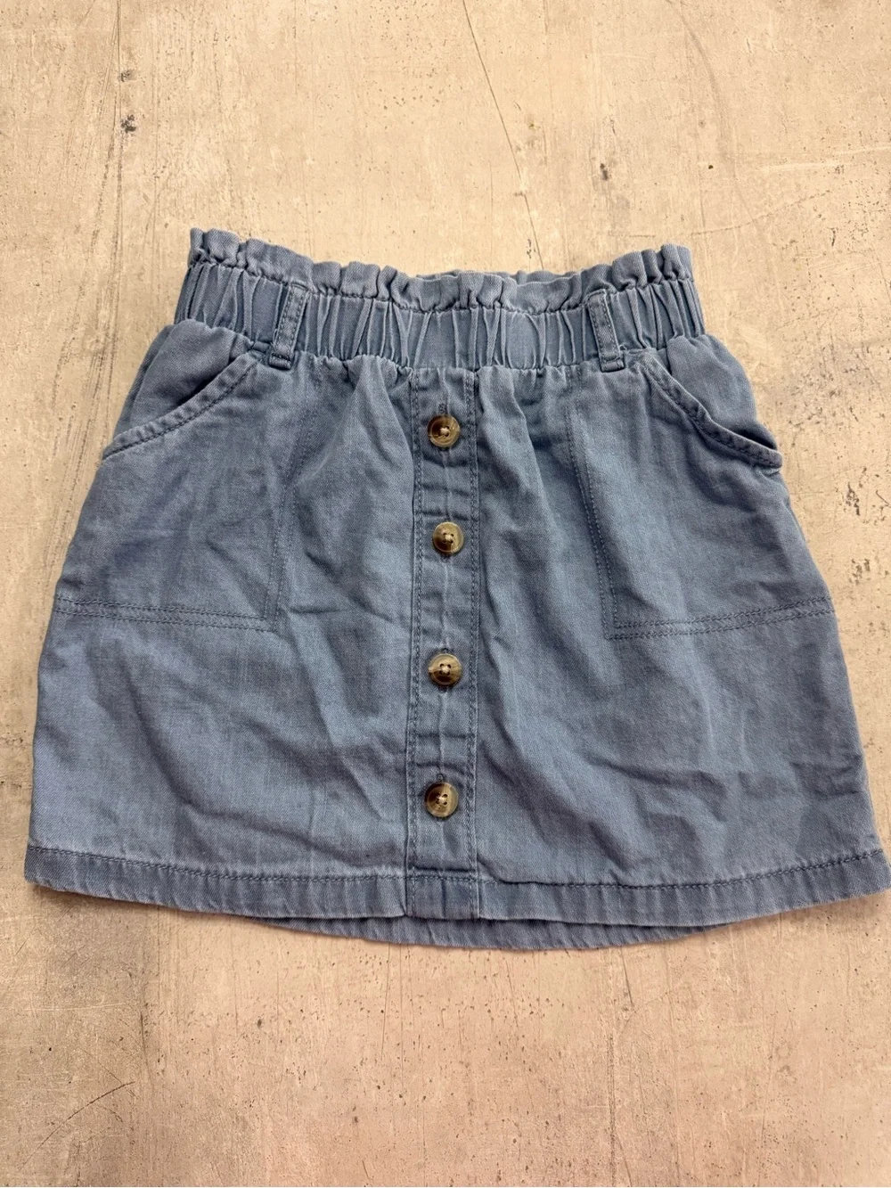 OshKosh B’gosh Girls Chambray Skirt Elastic Waist Button Front Size 8A